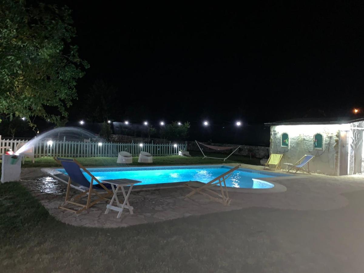 Silent Village Villa With Swimming Pool 모스타르 외부 사진
