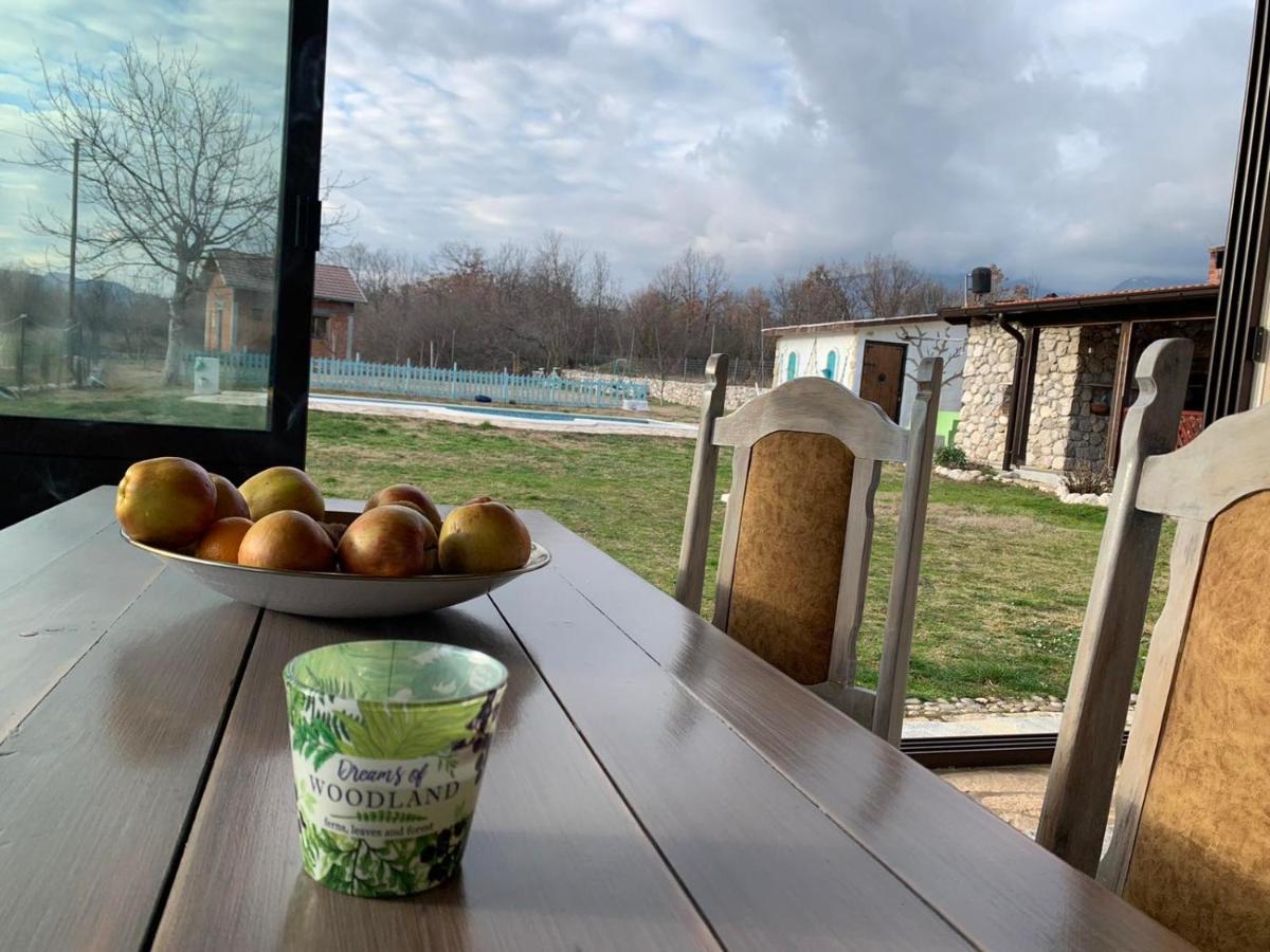 Silent Village Villa With Swimming Pool 모스타르 외부 사진
